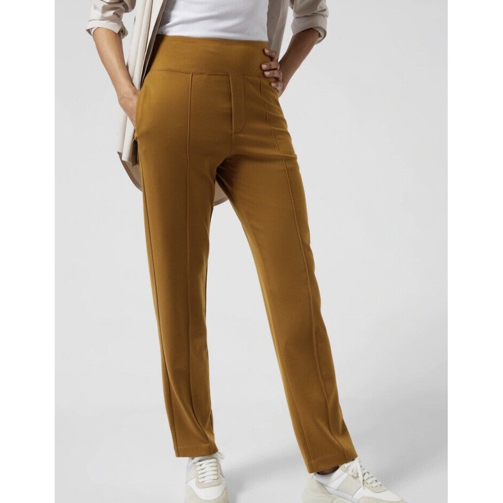Athleta Eastbound Straight Leg Pants in Brass Yellow Size 2 Petite Athleisure